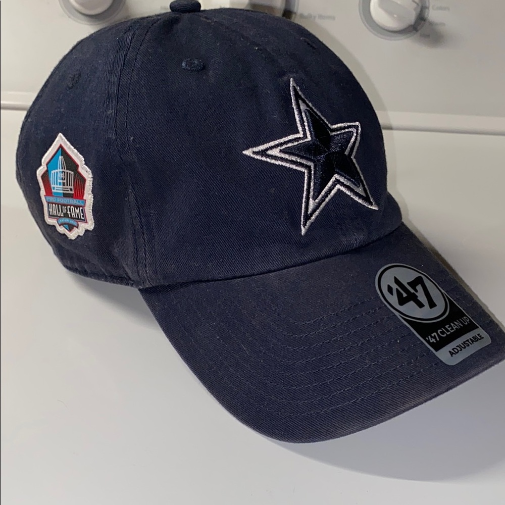 ‘47 Dallas Cowboys Navy Blue Embroidered Hall of Fame Adjustable Hat.